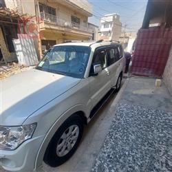 ميتسوبيشي باجيرو